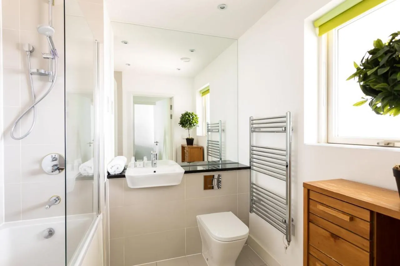 Cozy Bermondsey Apartment London
